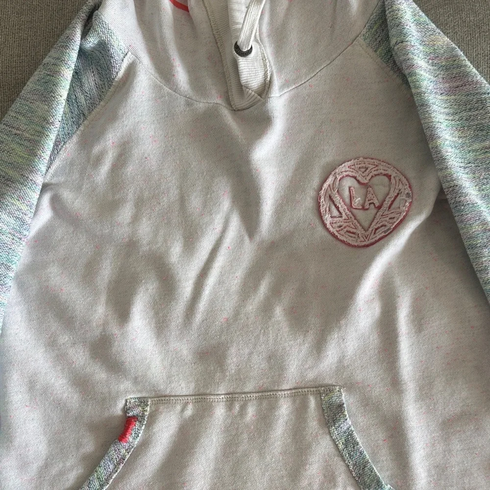 La Hearts Cream and Gray Hoodie - Picture 2 of 9